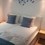 Terrasses De F&l Triplex 214 Et 320 Et 317 Et Superieur 340 *